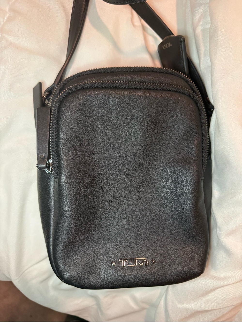 NEW TUMI Black Leather Kathryn Crossbody Bag